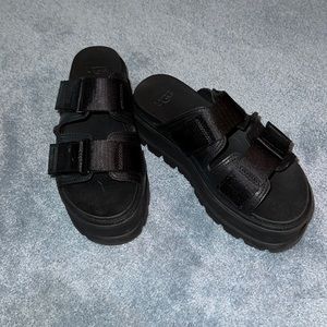 Ugg Clem sandals